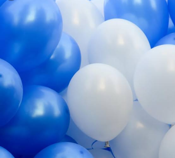 25 White & Blue Balloons Set - Image 2